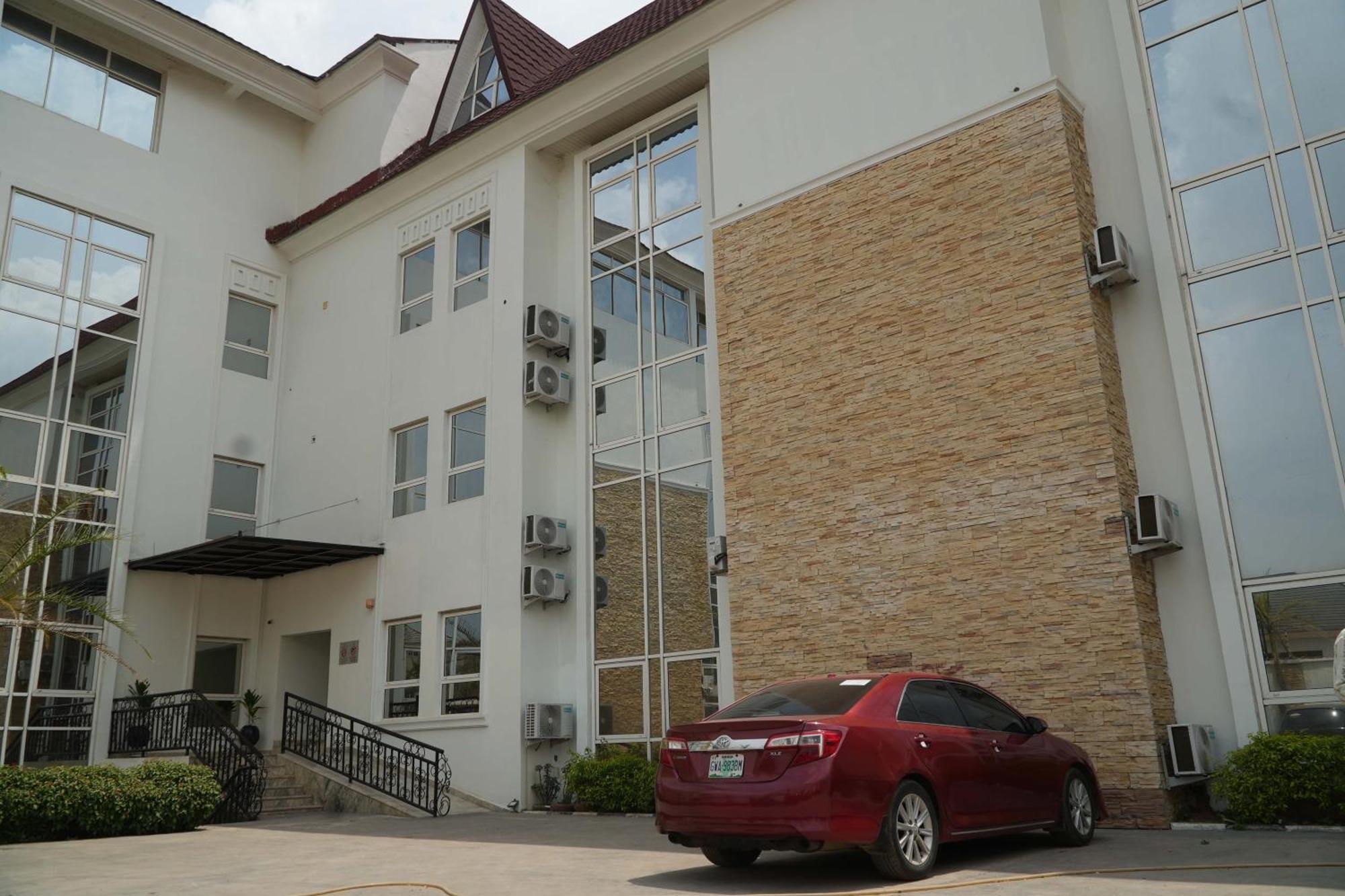 Amor Hotels 아부자 외부 사진